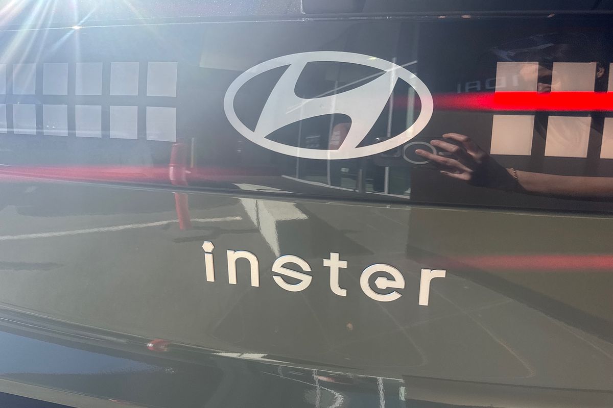 2025 Hyundai INSTER Cross AX.V1