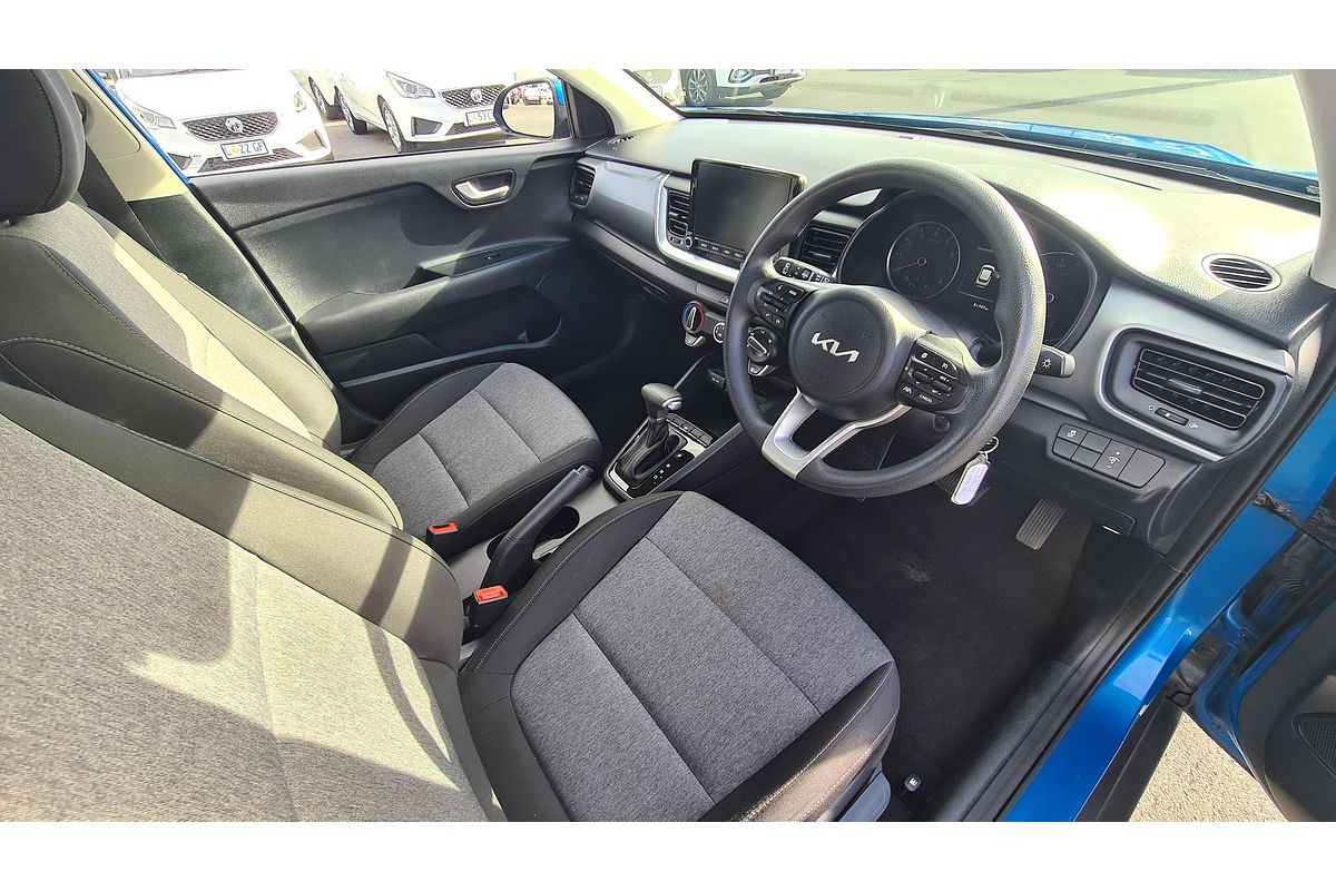 2023 Kia Stonic S YB