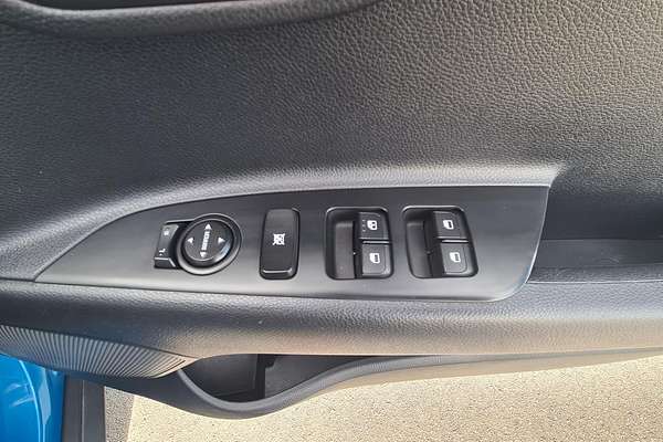 2023 Kia Stonic S YB