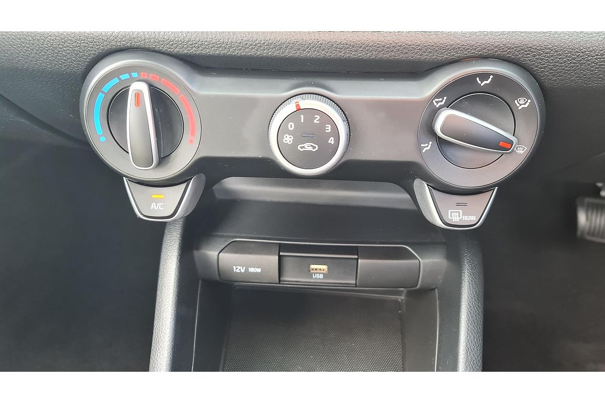 2023 Kia Stonic S YB