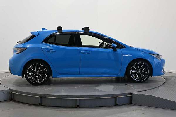 2019 Toyota Corolla ZR Hybrid ZWE211R