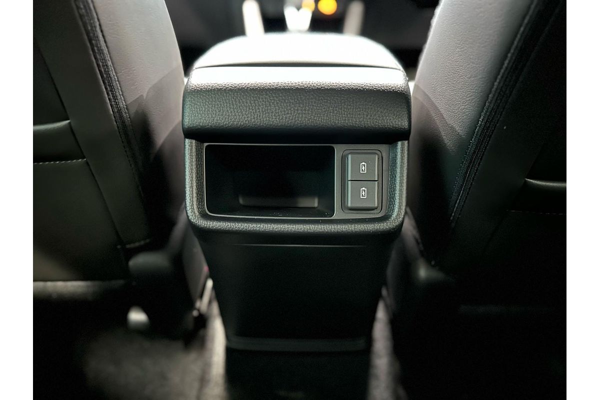 2025 Isuzu MU-X LS-T