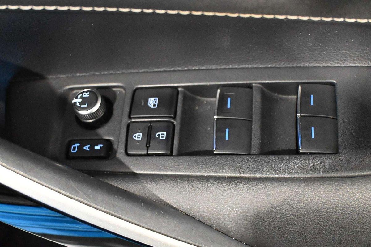 2019 Toyota Corolla ZR Hybrid ZWE211R