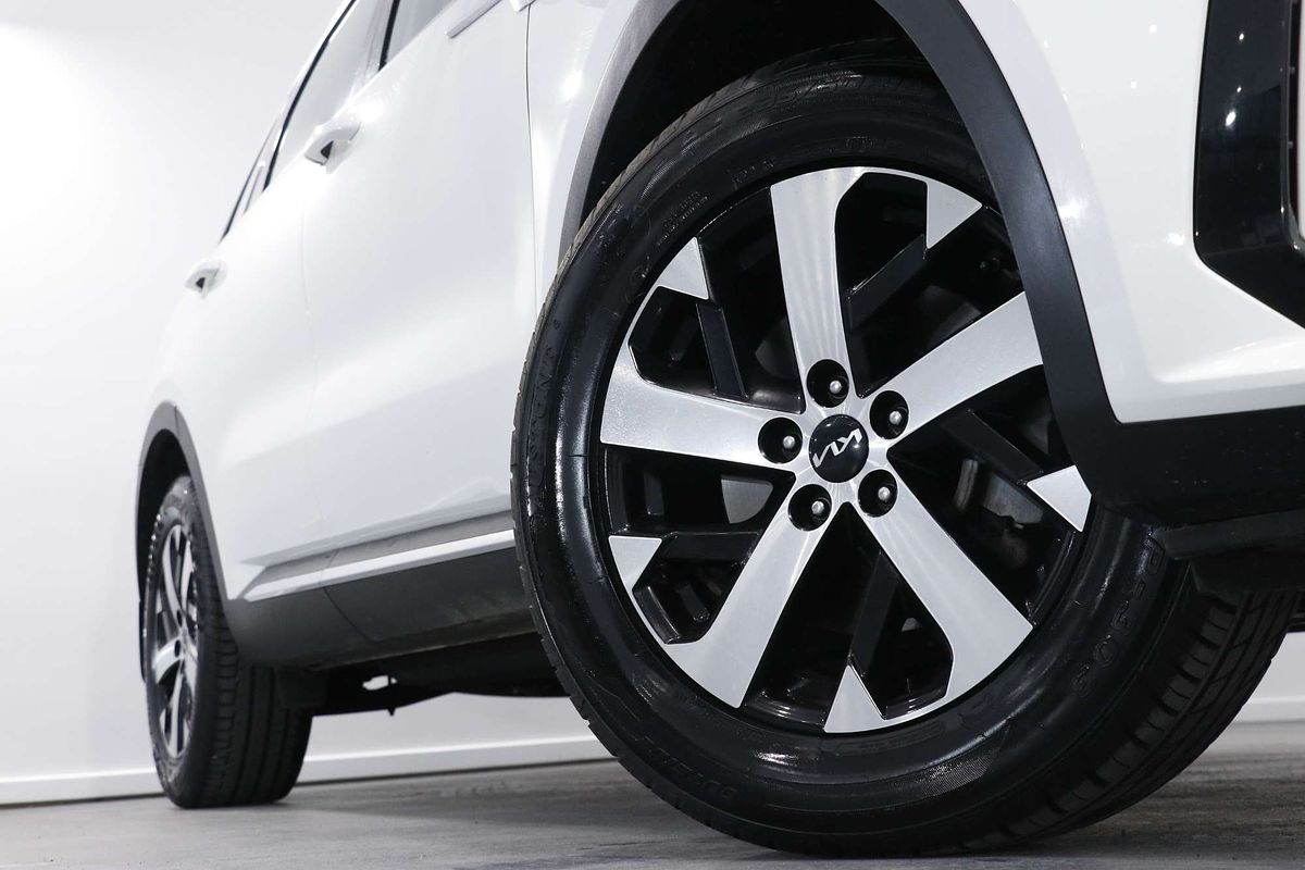 2023 Kia Sorento Sport MQ4