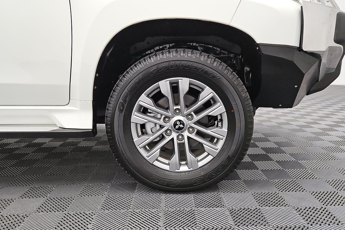 2021 Mitsubishi Pajero Sport GLX QF