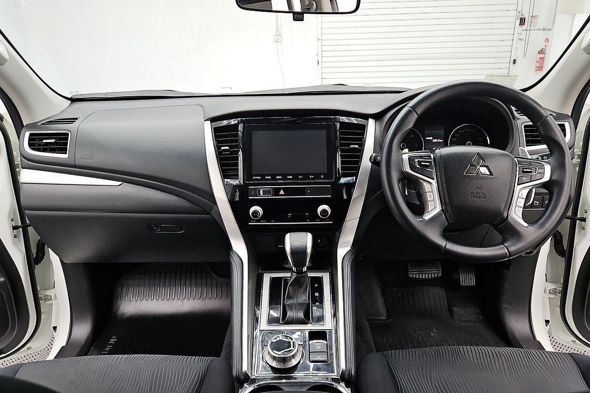 2021 Mitsubishi Pajero Sport GLX QF