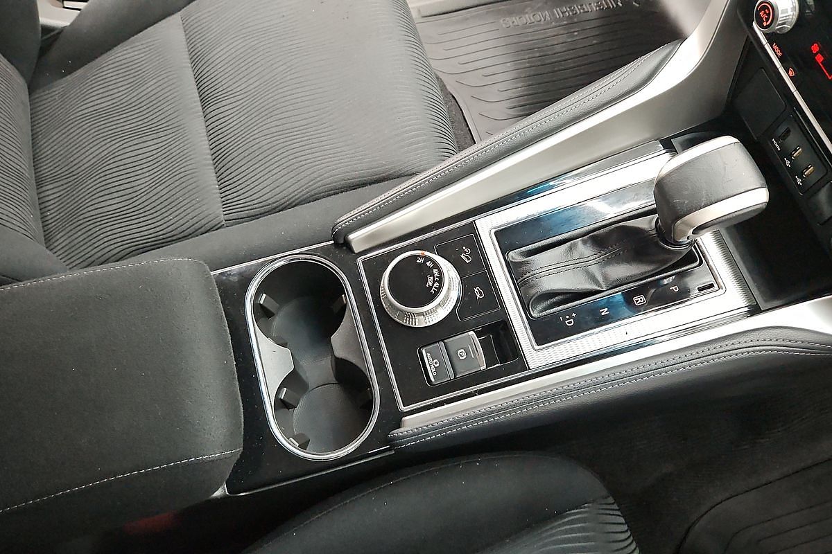 2021 Mitsubishi Pajero Sport GLX QF