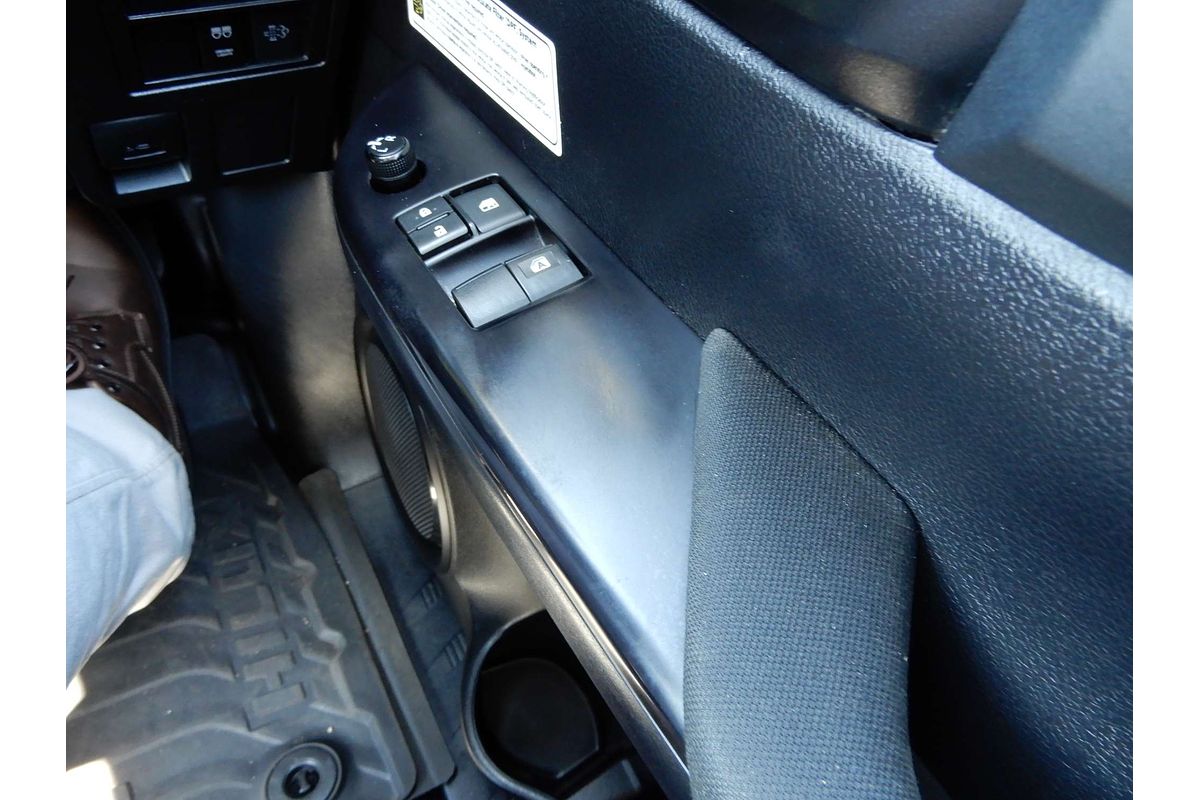2021 Toyota Hilux SR GUN126R 4X4