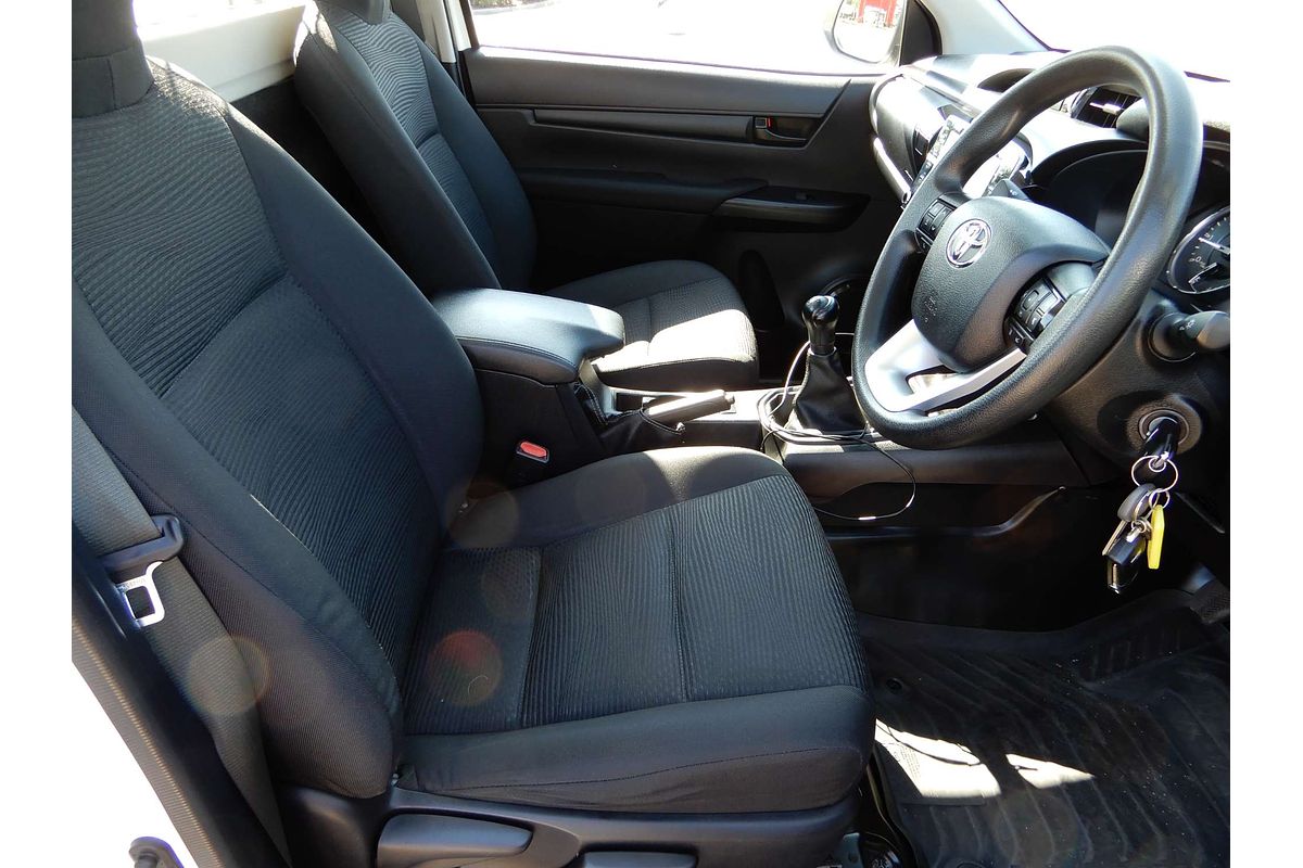 2021 Toyota Hilux SR GUN126R 4X4
