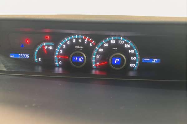 2011 Toyota NOAH WELCAB ZRR70
