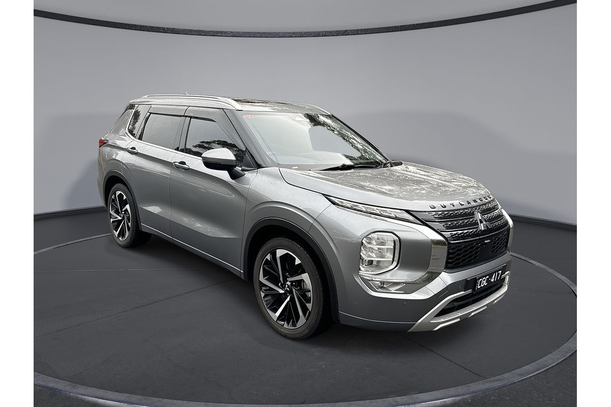 2022 Mitsubishi Outlander Exceed ZM