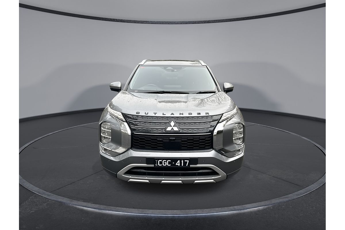2022 Mitsubishi Outlander Exceed ZM