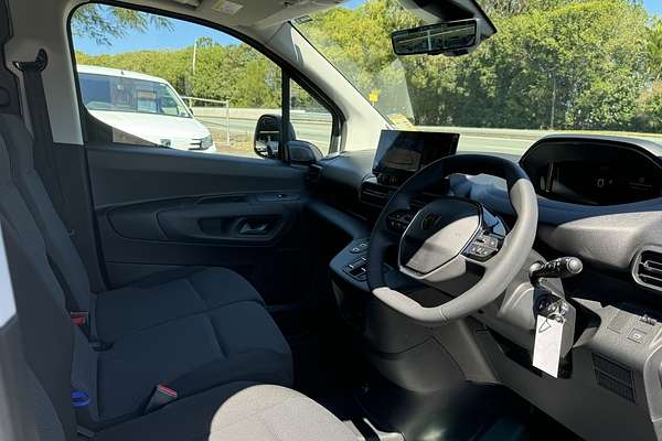 2025 Peugeot Partner Pro Low Roof SWB K9