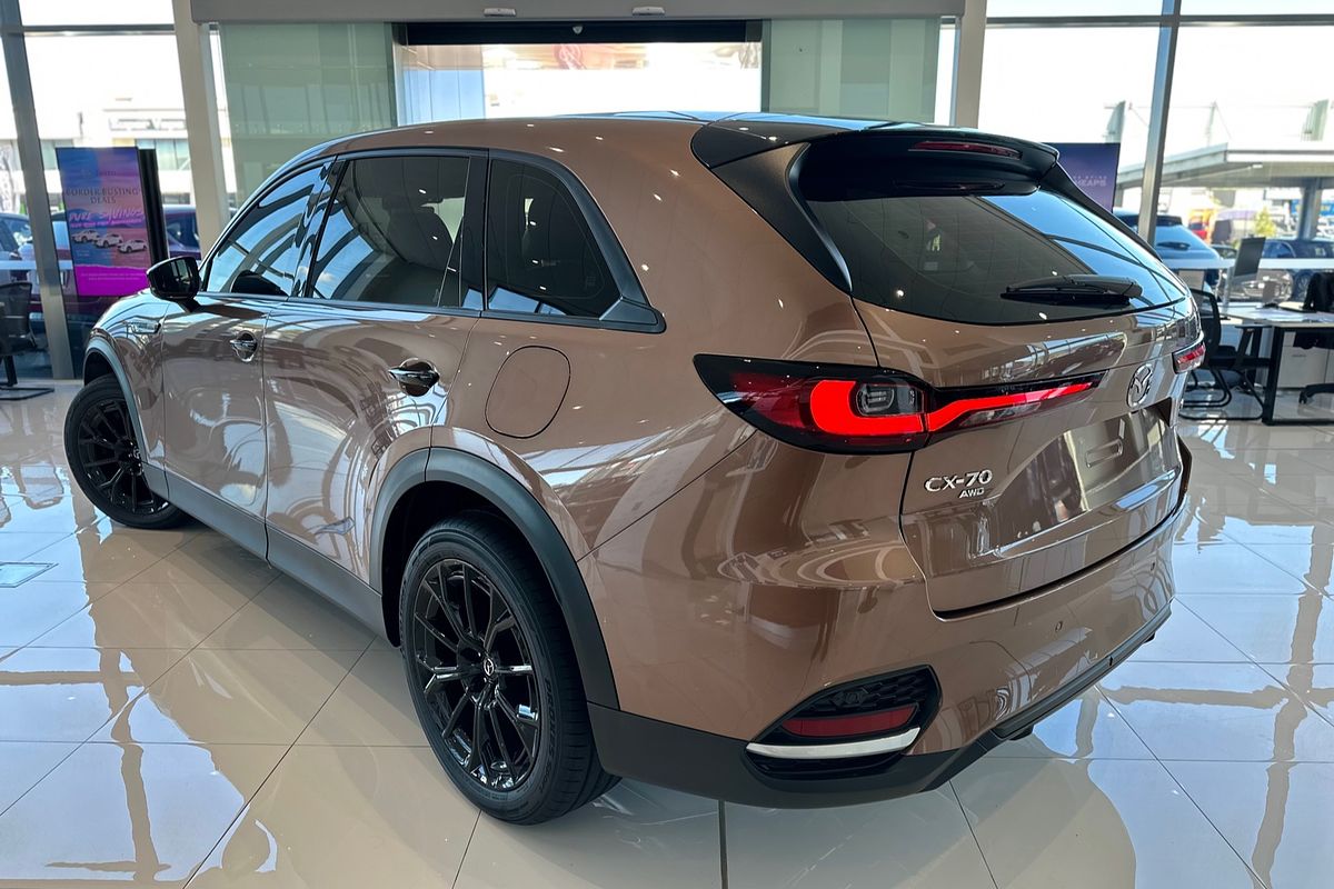 2025 Mazda CX-70 G50e GT KJ