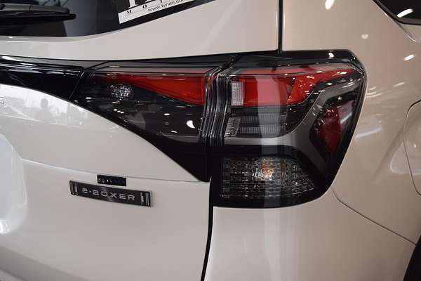 2025 Subaru Forester Hybrid Touring S6