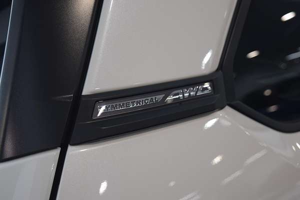 2025 Subaru Forester Hybrid Touring S6