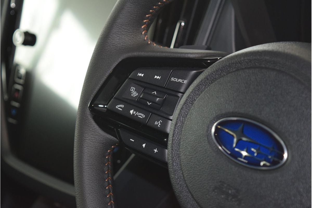 2025 Subaru Forester Hybrid Touring S6