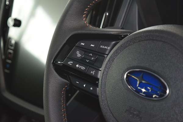 2025 Subaru Forester Hybrid Touring S6