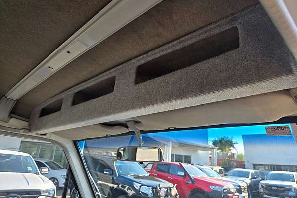 2006 Toyota Landcruiser Troopcarrier HZJ78R