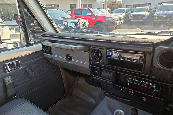 2006 Toyota Landcruiser Troopcarrier HZJ78R