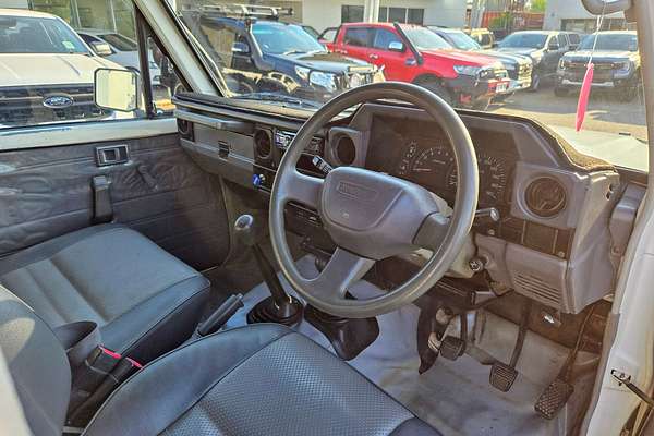 2006 Toyota Landcruiser Troopcarrier HZJ78R