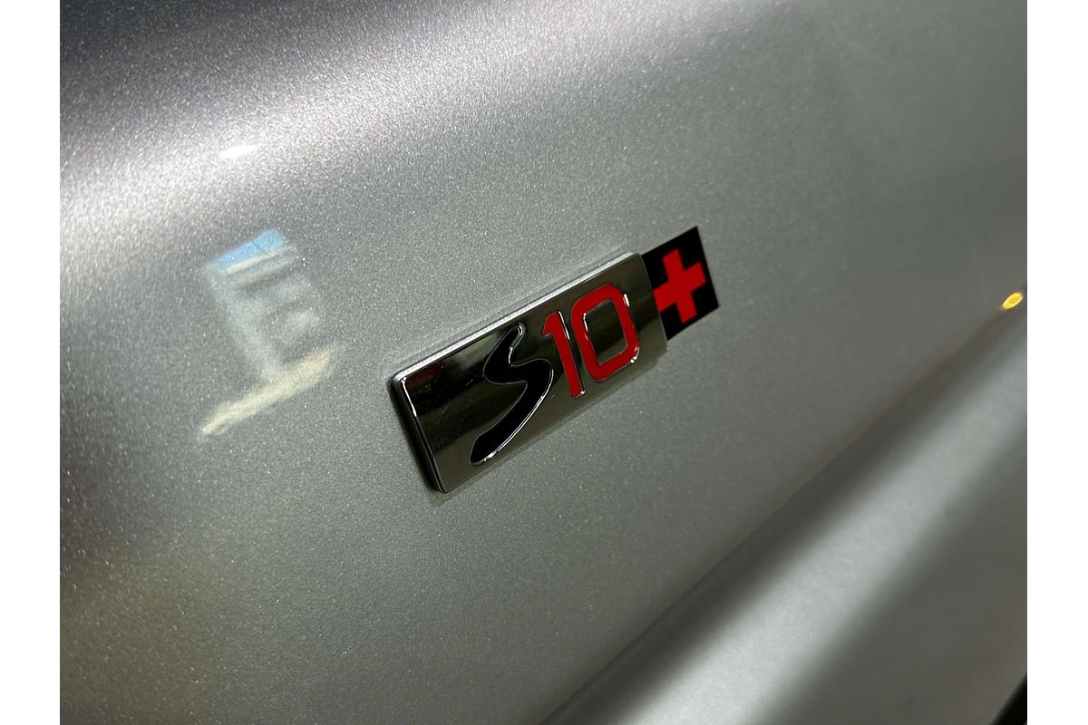 2021 Mahindra PIK-UP S10+ Black mHawk  4X4