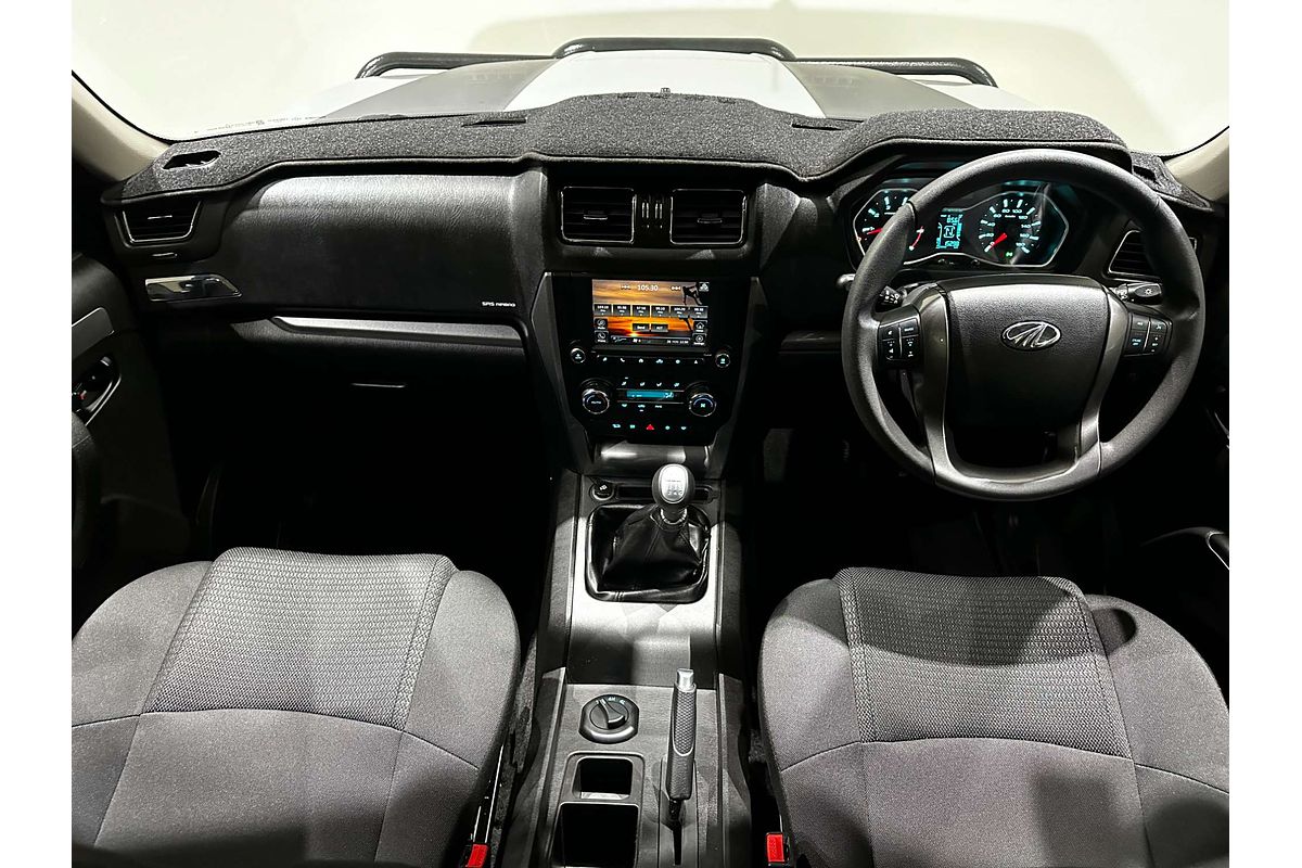 2021 Mahindra PIK-UP S10+ Black mHawk  4X4