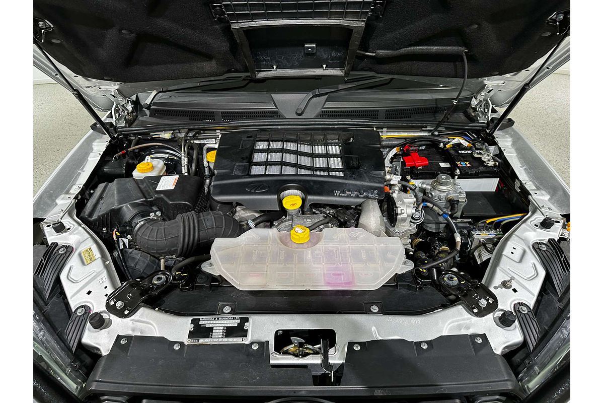 2021 Mahindra PIK-UP S10+ Black mHawk  4X4