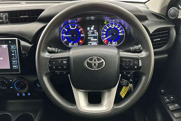 2020 Toyota Hilux SR GUN126R 4X4