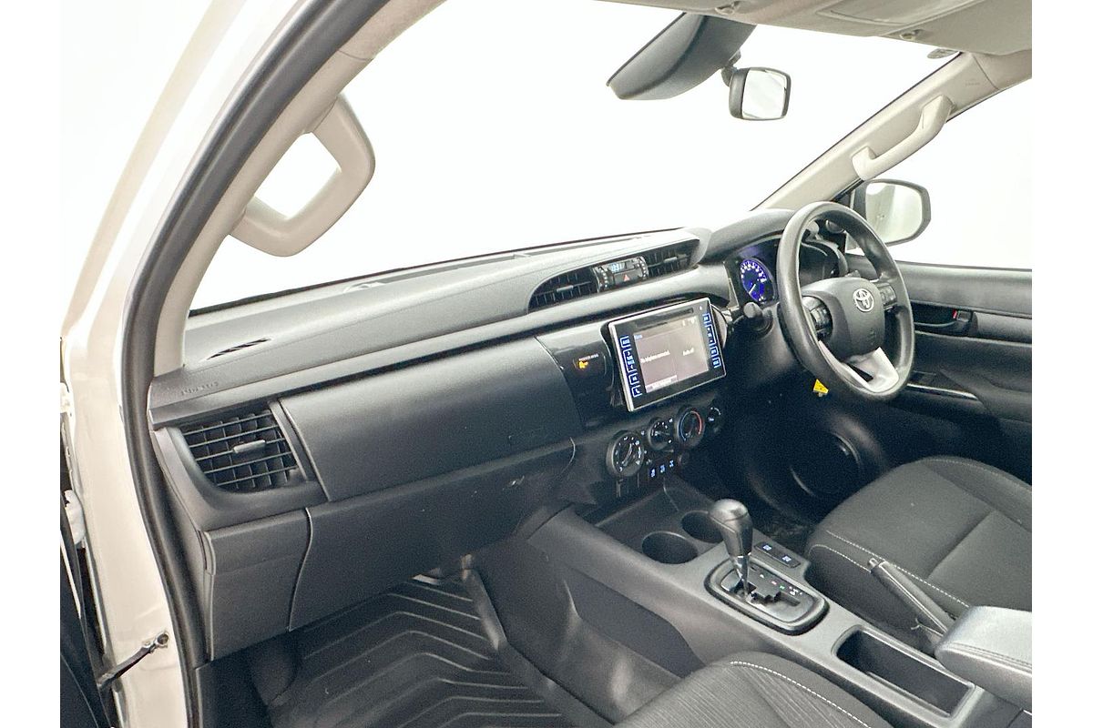 2020 Toyota Hilux SR GUN126R 4X4
