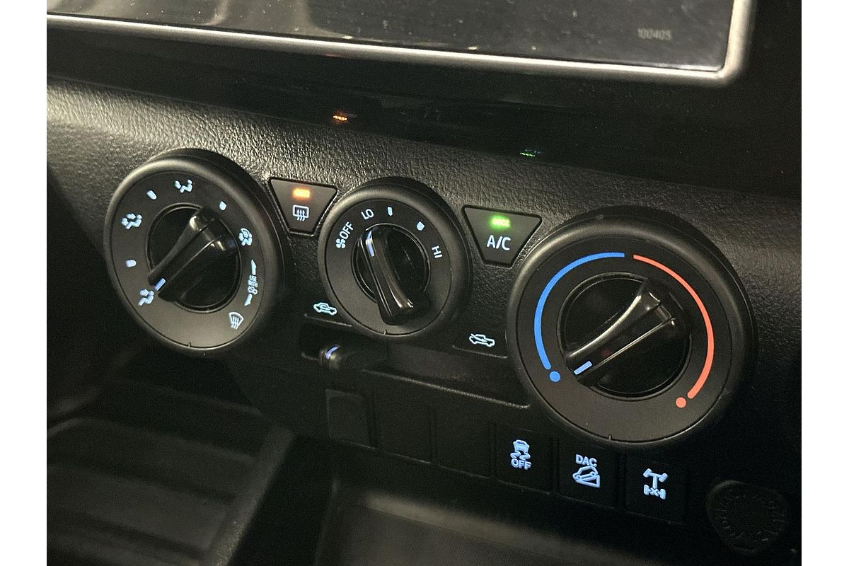 2020 Toyota Hilux SR GUN126R 4X4