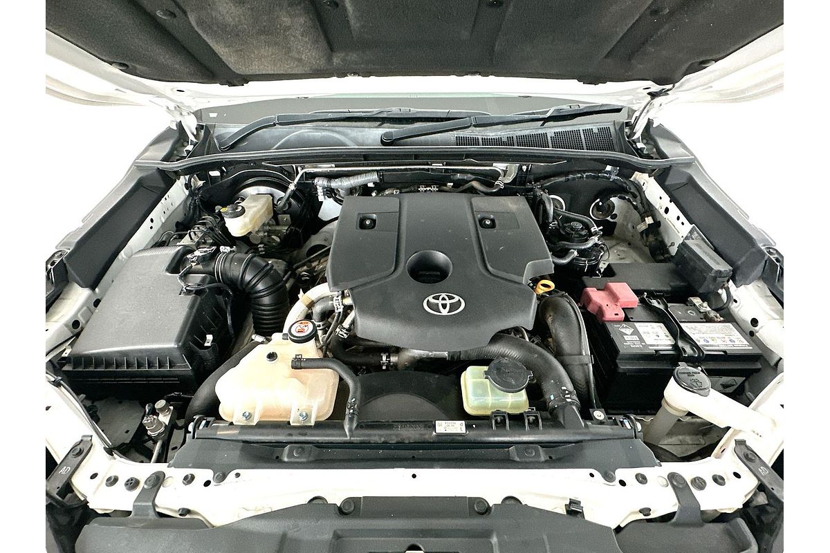 2020 Toyota Hilux SR GUN126R 4X4