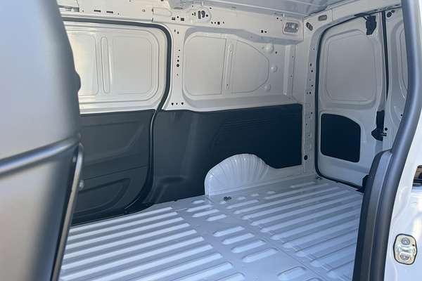 2025 Peugeot Partner Pro Low Roof LWB K9