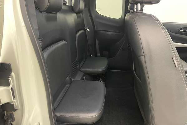 2019 Nissan Navara ST-X D23 Series 3 4X4
