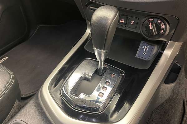 2019 Nissan Navara ST-X D23 Series 3 4X4
