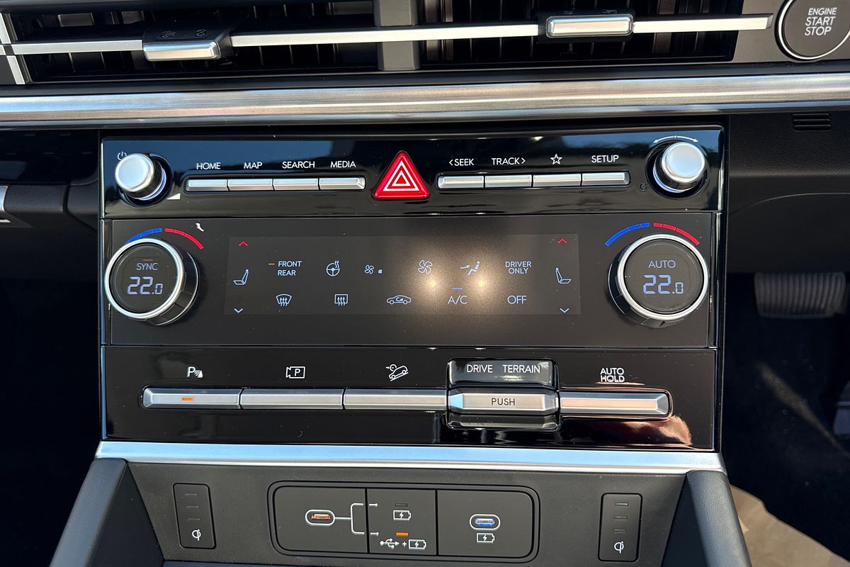 2025 Hyundai Santa Fe Hybrid Elite MX5.V1