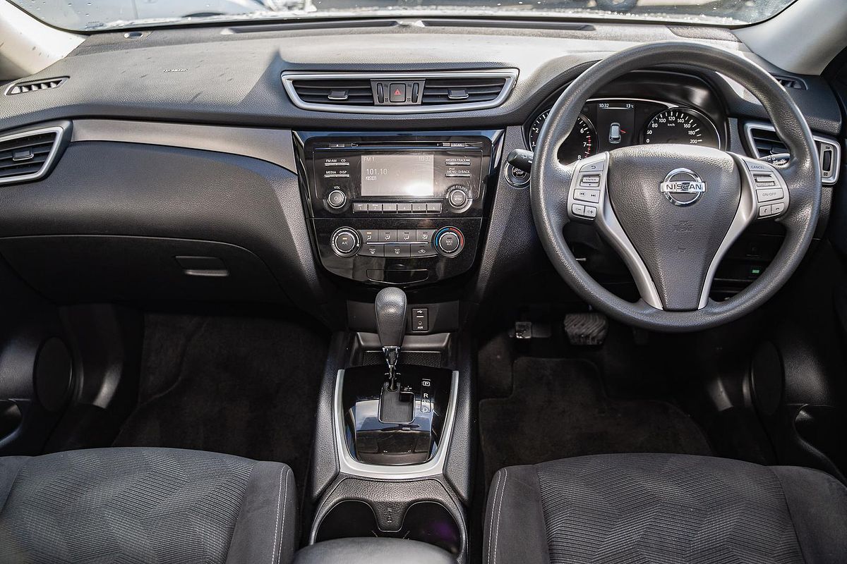 2015 Nissan X-TRAIL ST T32