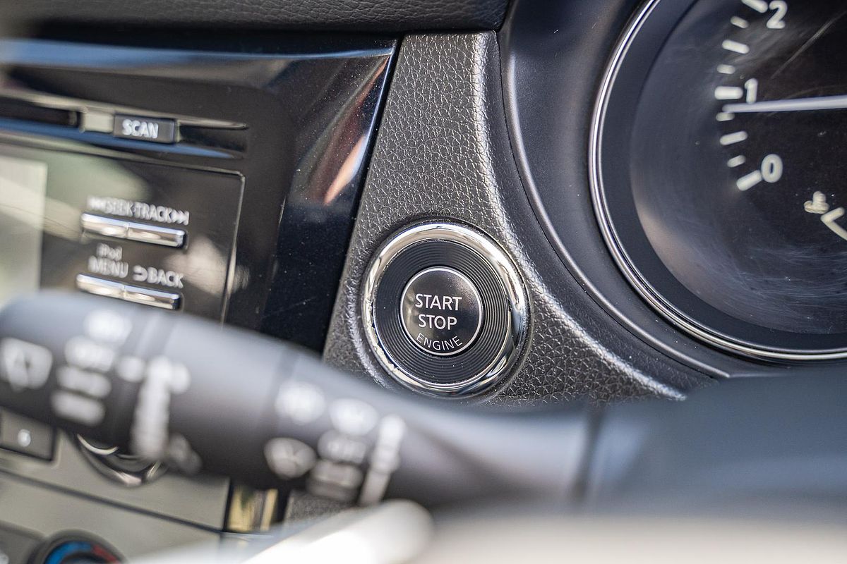 2015 Nissan X-TRAIL ST T32