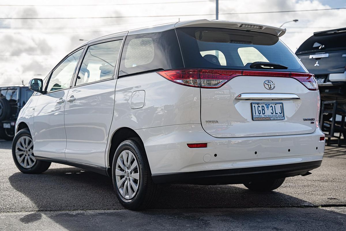 2015 Toyota Tarago GLi ACR50R