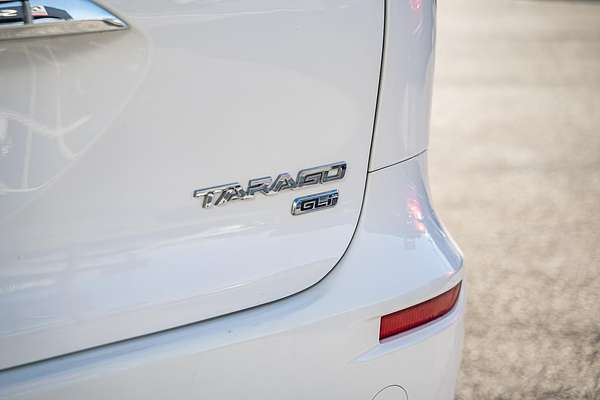 2015 Toyota Tarago GLi ACR50R