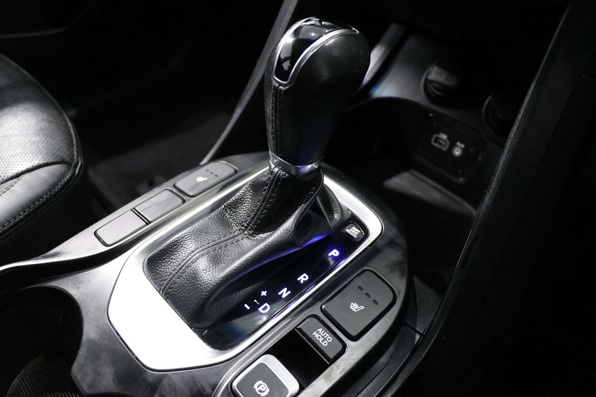 2017 Hyundai Santa Fe Active X DM5 Series II