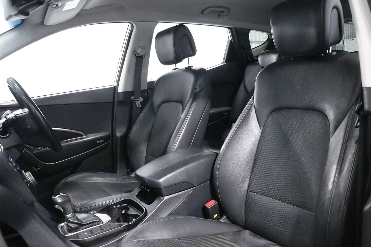 2017 Hyundai Santa Fe Active X DM5 Series II