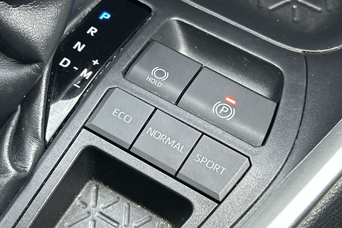 2020 Toyota RAV4 GX MXAA52R