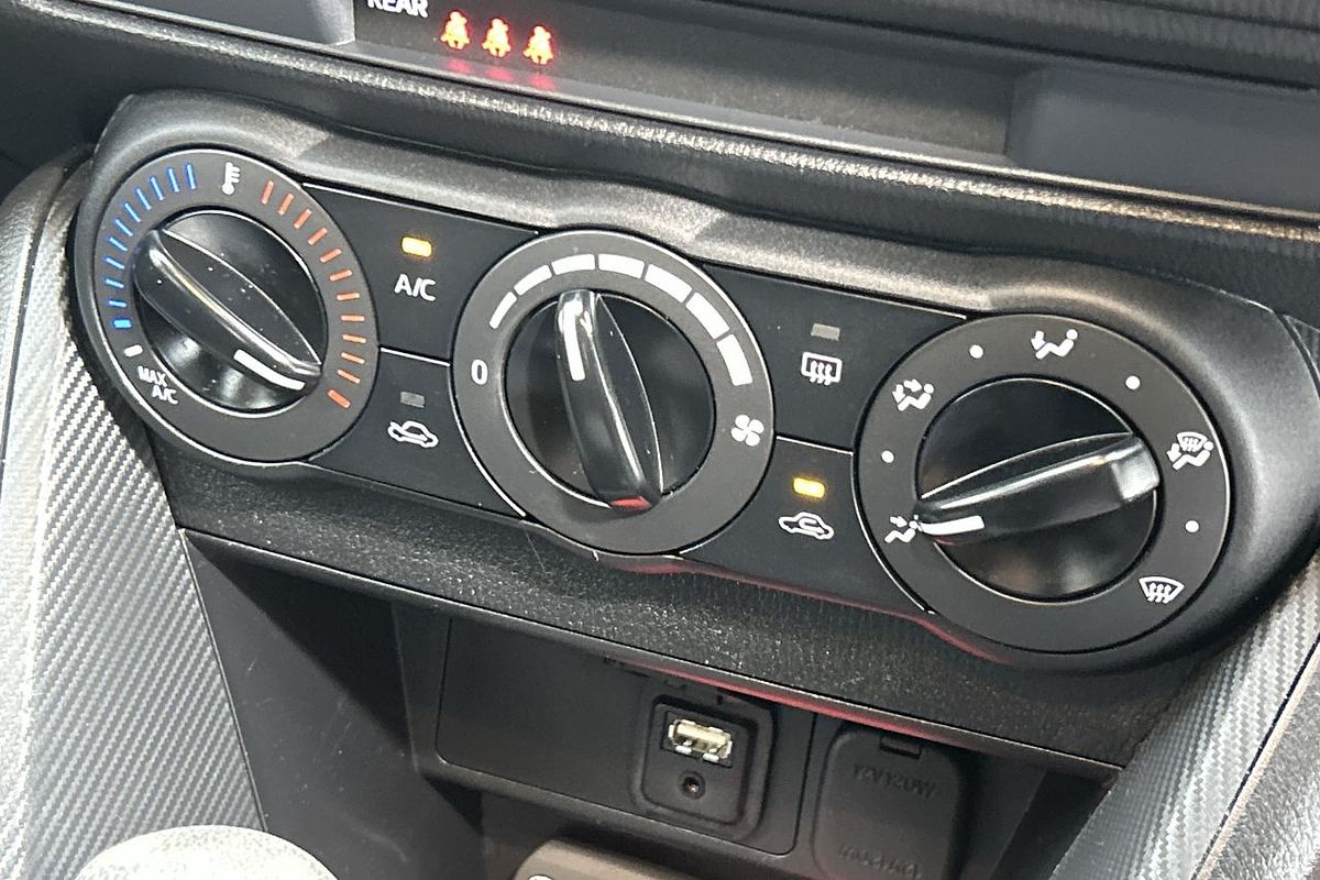 2017 Mazda 2 Neo DJ Series