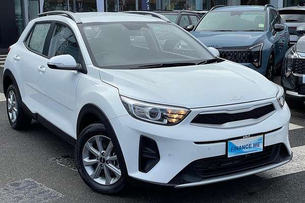 2024 Kia Stonic S YB