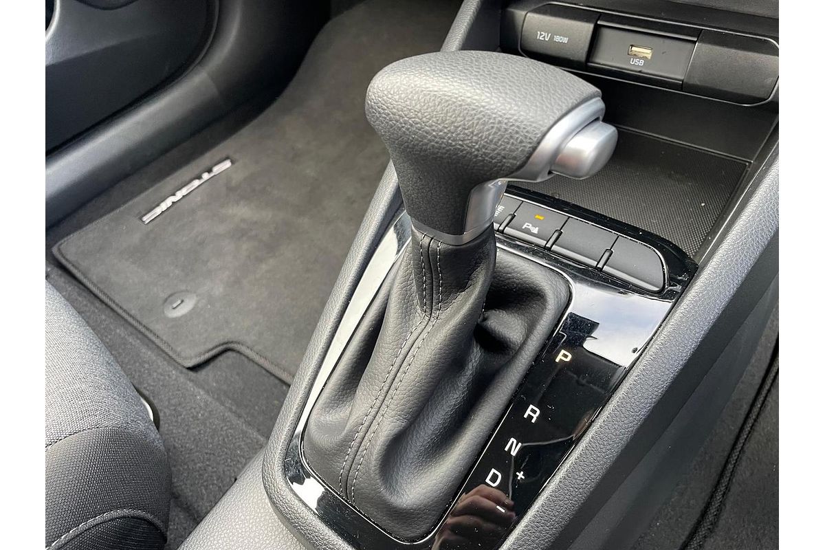 2024 Kia Stonic S YB