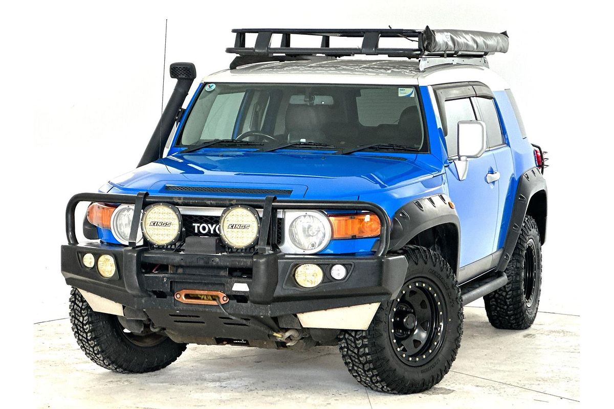 2011 Toyota FJ Cruiser GSJ15R