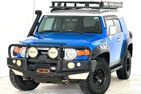 2011 Toyota FJ Cruiser GSJ15R