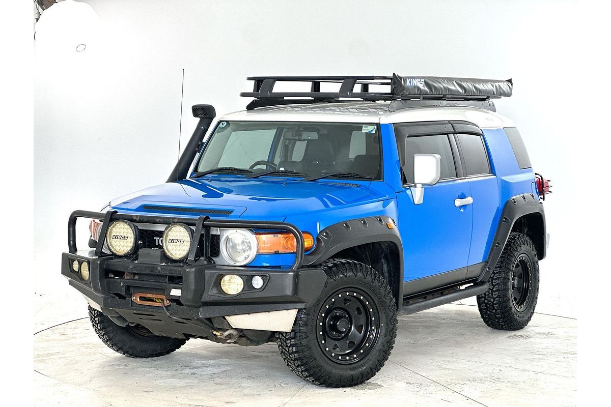 2011 Toyota FJ Cruiser GSJ15R