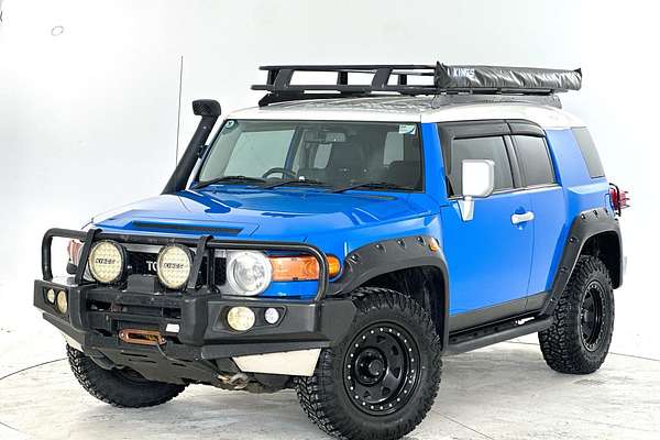 2011 Toyota FJ Cruiser GSJ15R